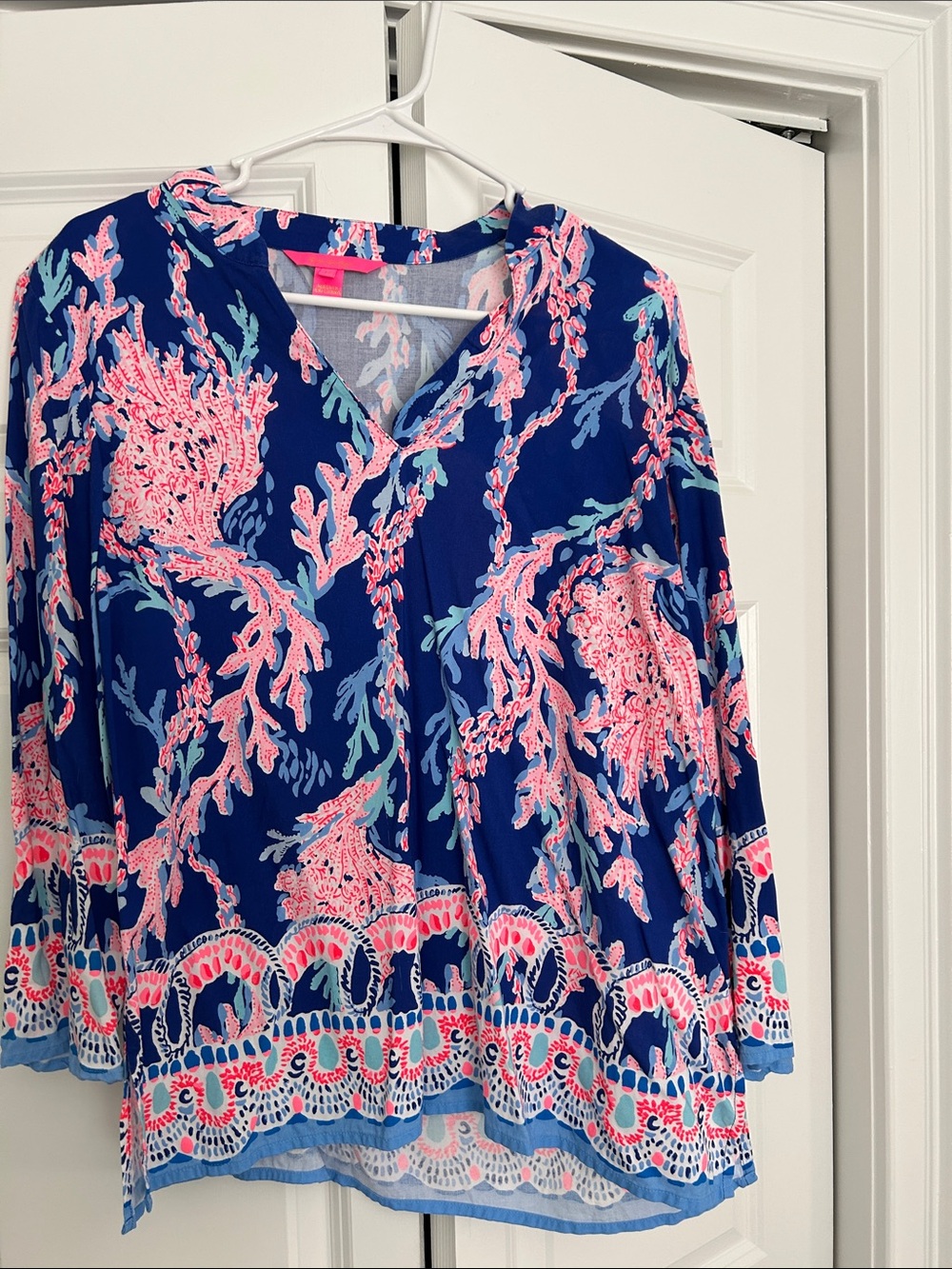 Lilly Pulitzer Luna Bay Navy Coral-Print V-Neck Tunic